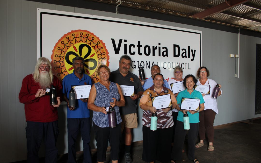 VDRC honours long serving staff and Councillors